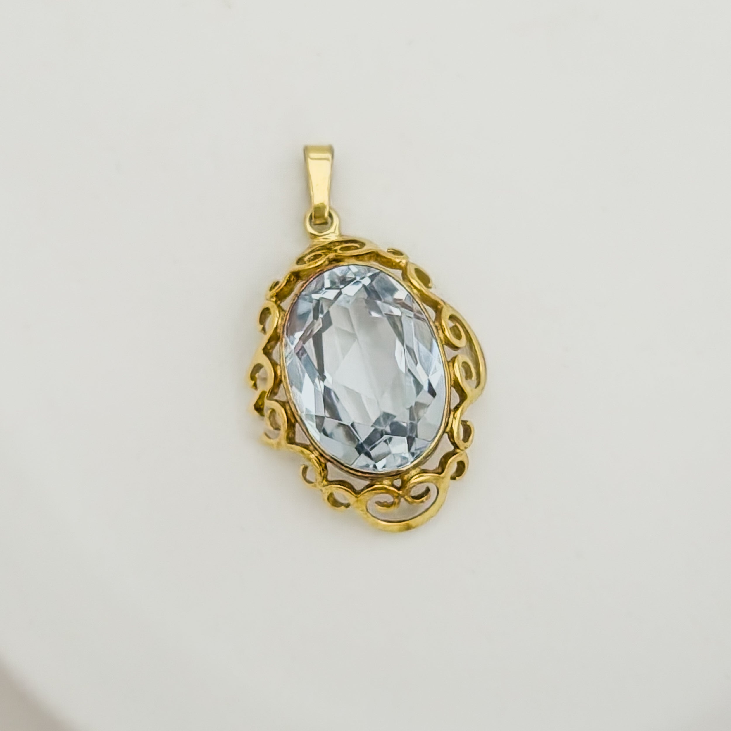 Antique gold ring with blue gemstone