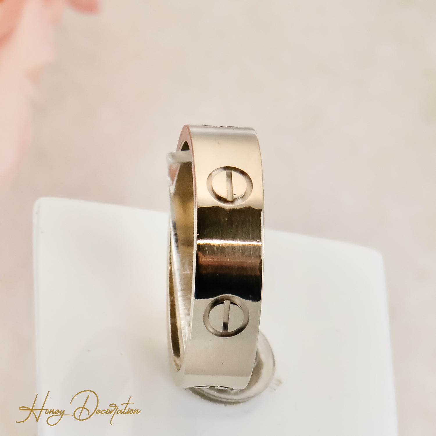 Luxuriöser Cartier Goldring LOVE aus 18 Karat Gold