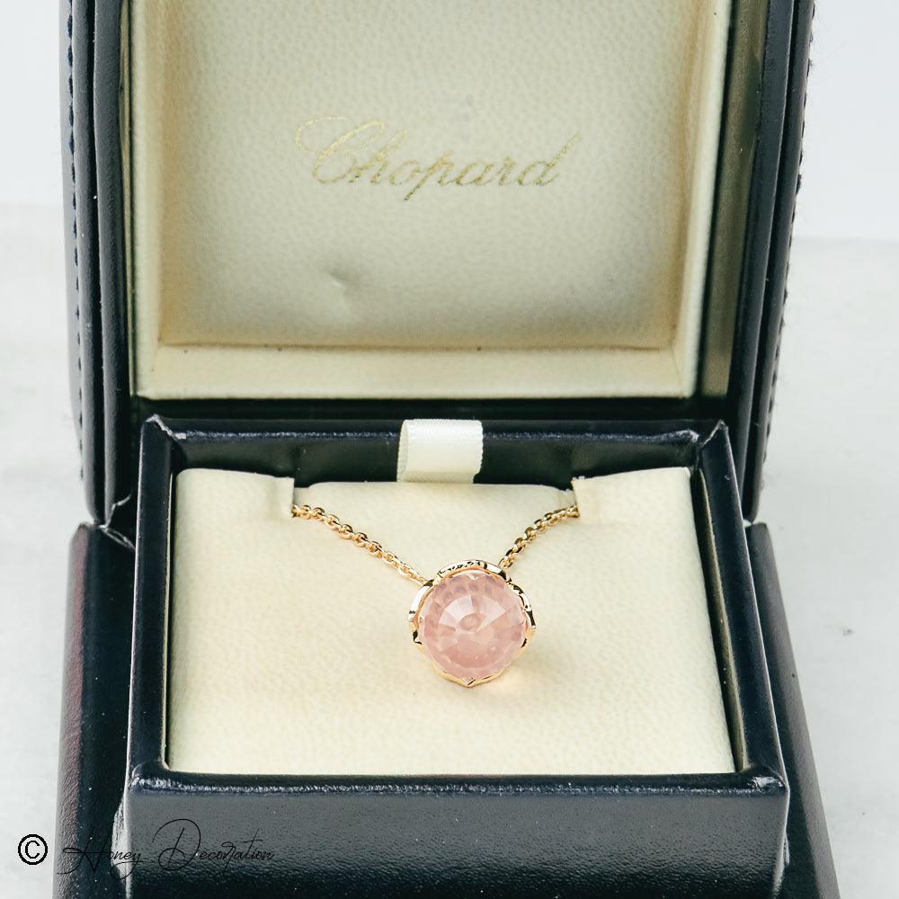 Elegante Kette von Chopard aus 750 Gold mit Rosenquarz - Honey Decoration