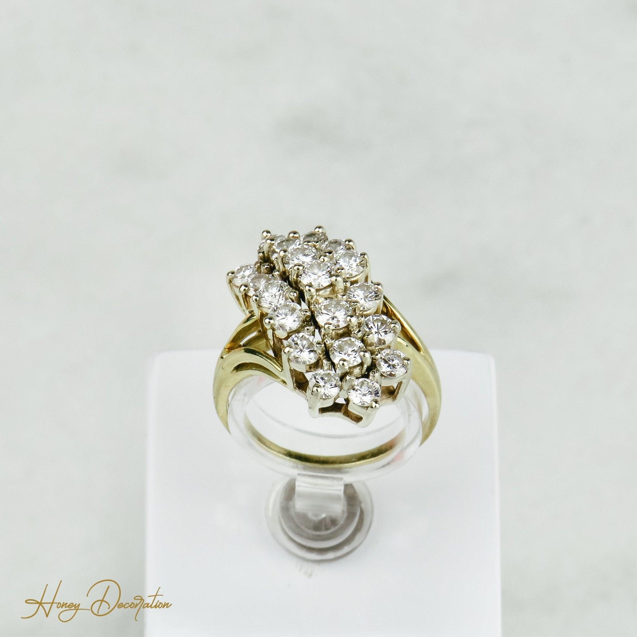 Edler Diamantring aus 14 Karat Gold - Honey Decoration