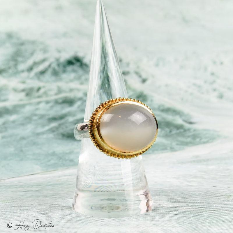 Statement-Ring aus Silber & 18 Karat Gelbgold mit Mondstein - Honey Decoration